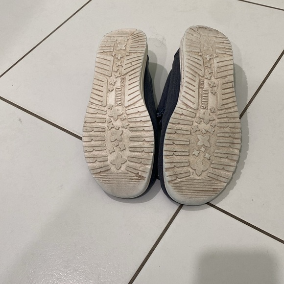 Men’s Hey Dudes - Picture 4 of 4